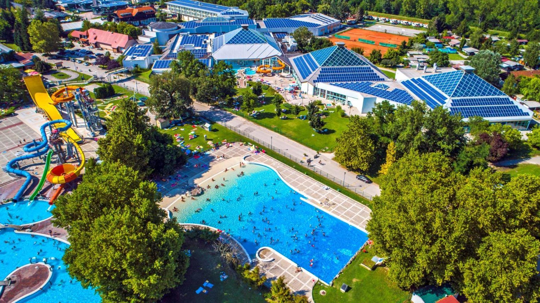 Spa House Blue Lagoon In Terme Catez チャテジ・オプ・サヴィ エクステリア 写真